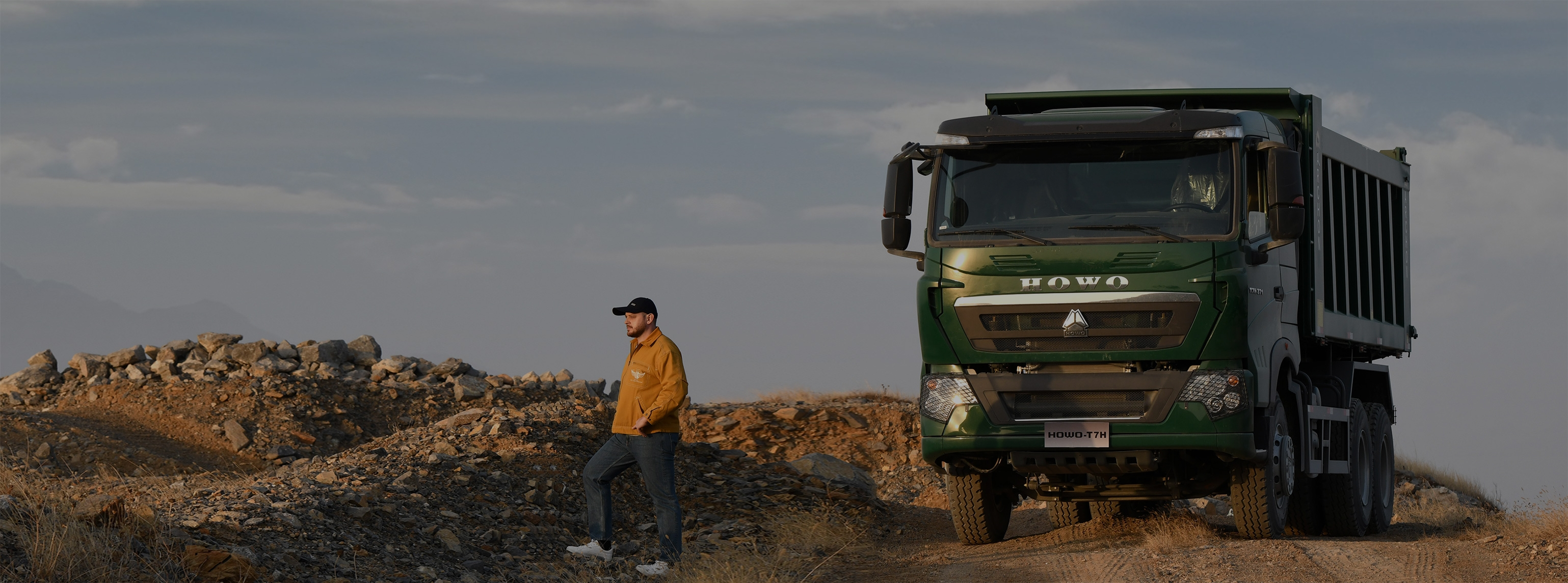 SINOTRUK HOWO-MAX Cargo