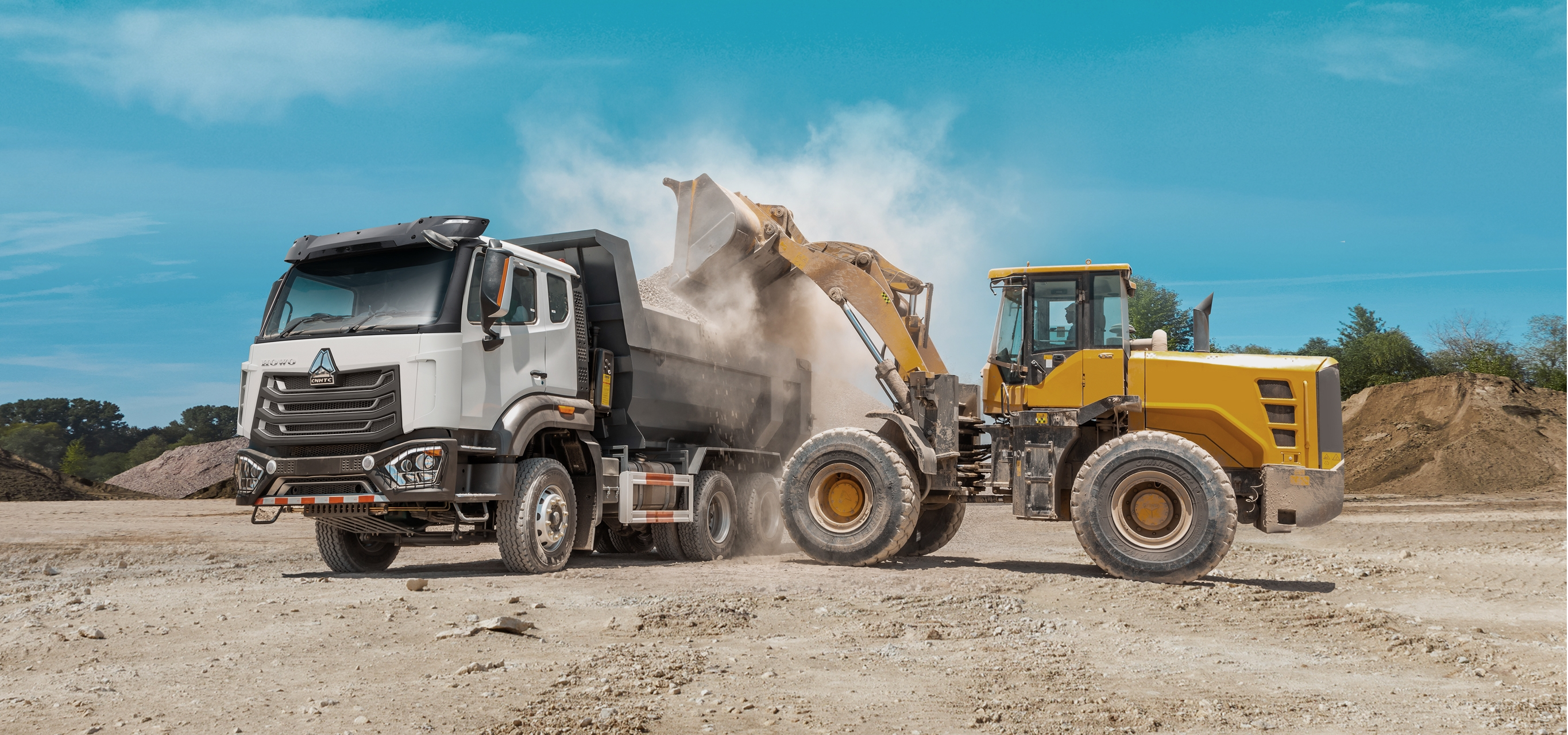 SINOTRUK HOWO-T7S Range